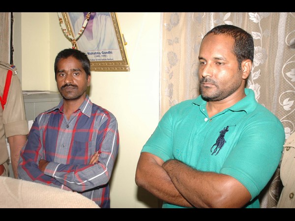 ఇద్దరి అరెస్ట్