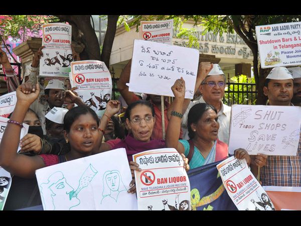 మద్యంపై పోరు