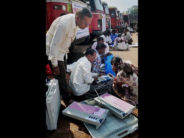  పోలింగ్‌కు సర్వం సిద్దం, 19న ఓట్ల లెక్కింపు
