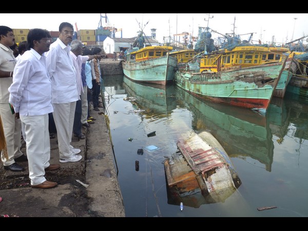 తేరుకోని విశాఖ