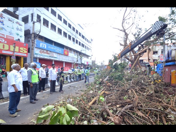 తేరుకోని విశాఖ