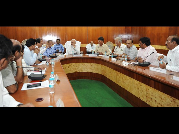 విశాఖలో మోడీ