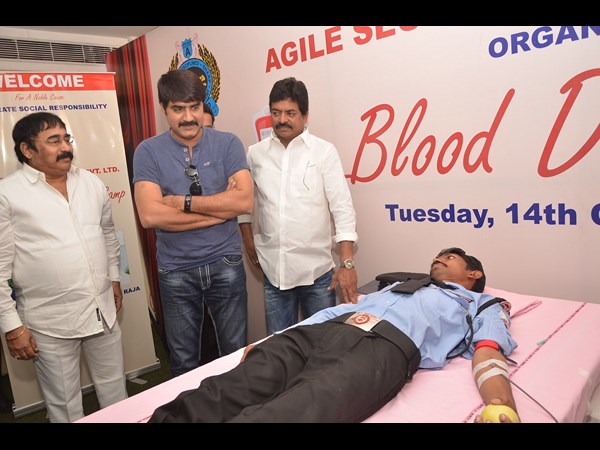 శ్రీకాంత్ చేతుల మీదగా రక్తదాన శిబరం ప్రారంభం