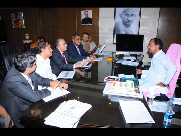 కెసిఆర్‌తో టాటా ప్రతినిధులు