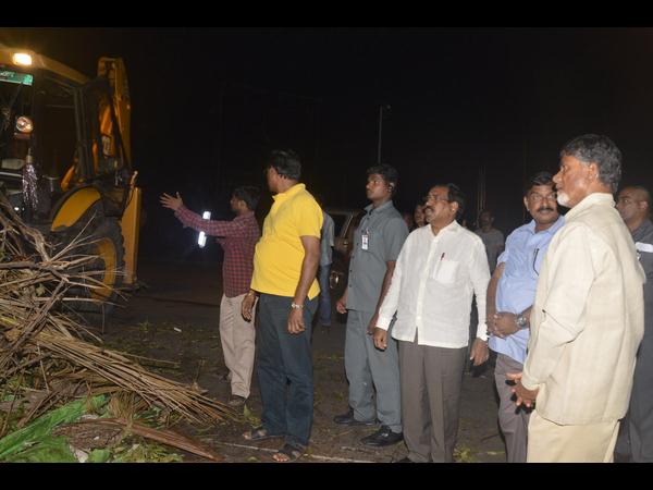 చంద్రబాబు చంద్రబాబు