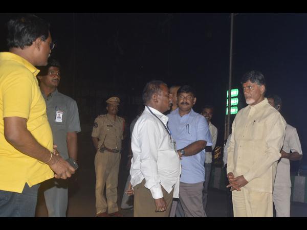 చంద్రబాబు చంద్రబాబు