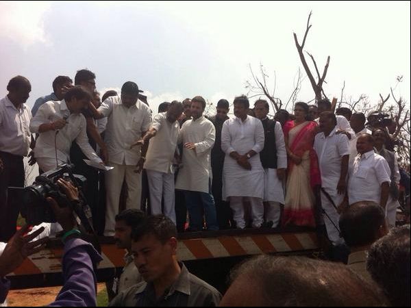 MLA in Swaccha Andhra programme