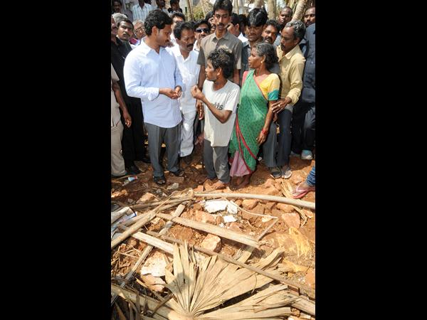 వైయస్ జగన్
