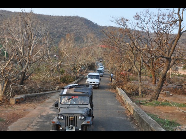 హైదరాబాద్ బయల్దేరి..