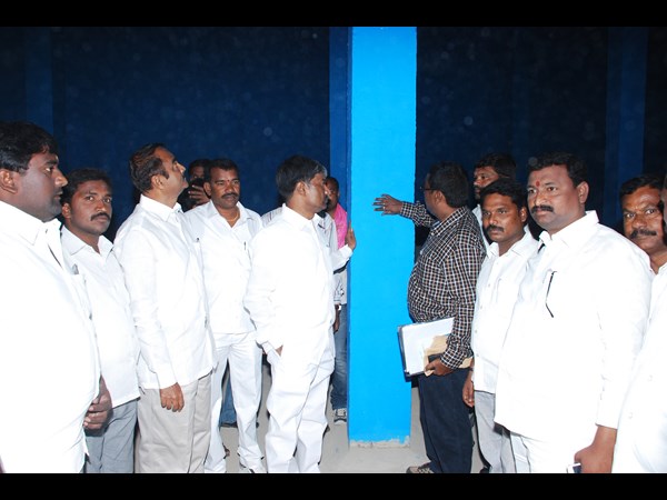 కృష్ణా మూడోదశ పనులను పరిశీలించిన మంత్రి పద్మారావు