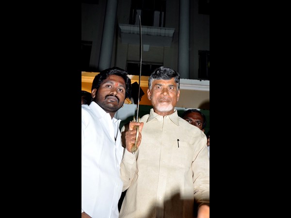 చంద్రబాబు