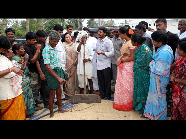  జగన్