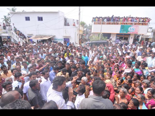 వైయస్ జగన్