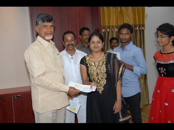 తుఫాను విరాళం