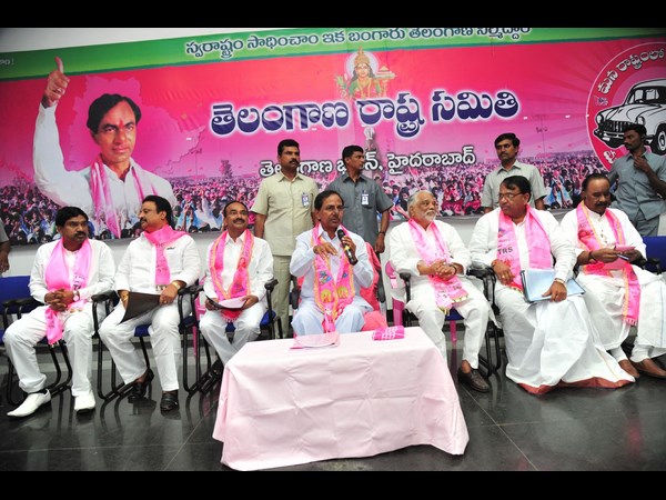 కెసిఆర్