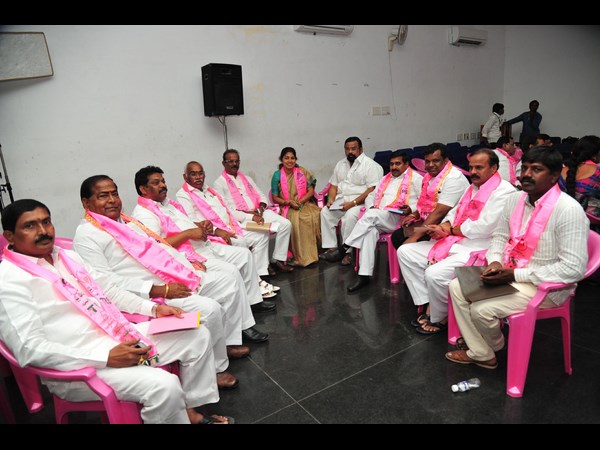 కెసిఆర్