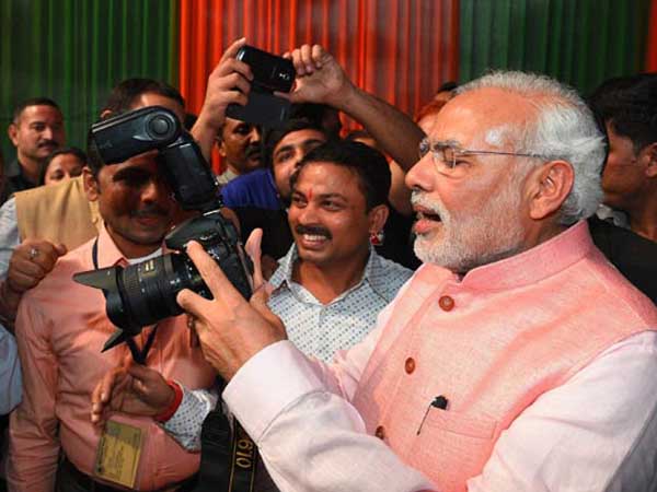 నరేంద్ర మోడీ నరేంద్ర మోడీ