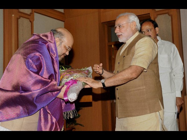 మోడీ టీ పార్టీ