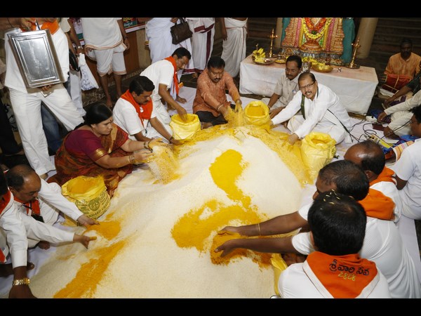 టిటిడి ఆధ్వర్యంలో 'మన గుడి'