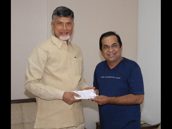  ఏపీ సీఎం చంద్రబాబుతో బ్రహ్మానందం 