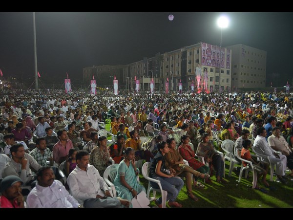 తెరాసలోకి తీగల, తలసాని తెరాసలోకి తీగల, తలసాని