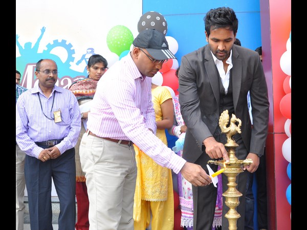 మంచు విష్ణు చేతుల మీదగా 'మోహన మంత్ర'
