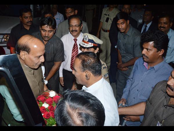 రాజ్నాథ్ - నాయిని రాజ్నాథ్ - నాయిని