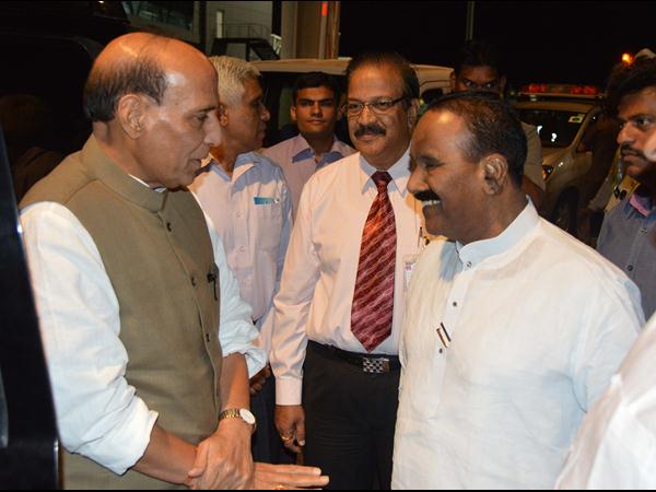 రాజ్నాథ్ - నాయిని రాజ్నాథ్ - నాయిని