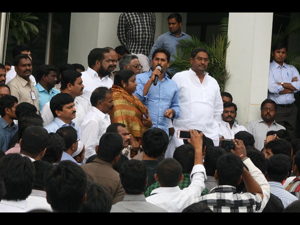 ఏపీ అవతరణ దినోత్సవం