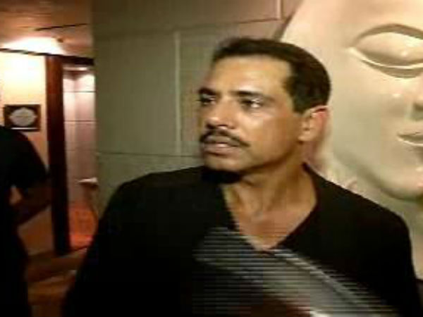  Robert Vadra brings more trouble for Sonia Gandhi, roughs up journalist