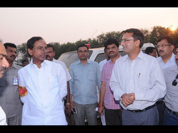 కేసీఆర్