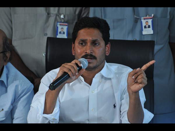 వైయస్ జగన్