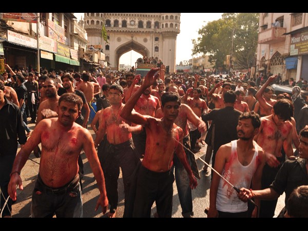 దేశ వ్యాప్తంగా మొహర్రం జరుపుకున్న ముస్లింలు 