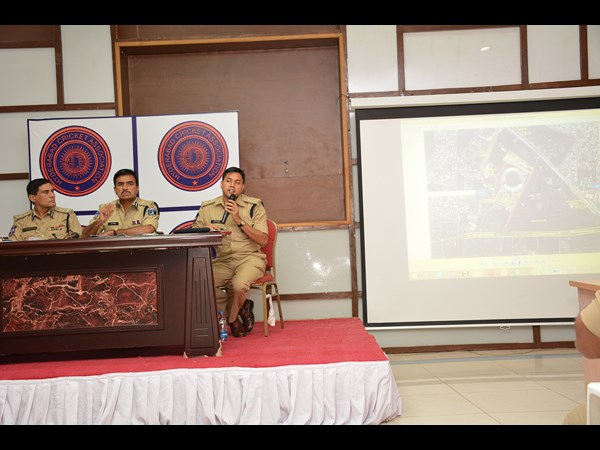 ఉప్పల్ వన్డేకు భద్రత కట్టుదిట్టం: సీపీ ఆనంద్