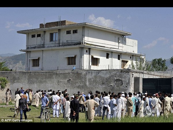 లాడెన్ శరీరంలోకి బుల్లెట్ దింపిన వ్యక్తి లాడెన్ శరీరంలోకి బుల్లెట్ దింపిన వ్యక్తి