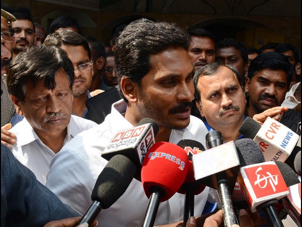 వైయస్ జగన్