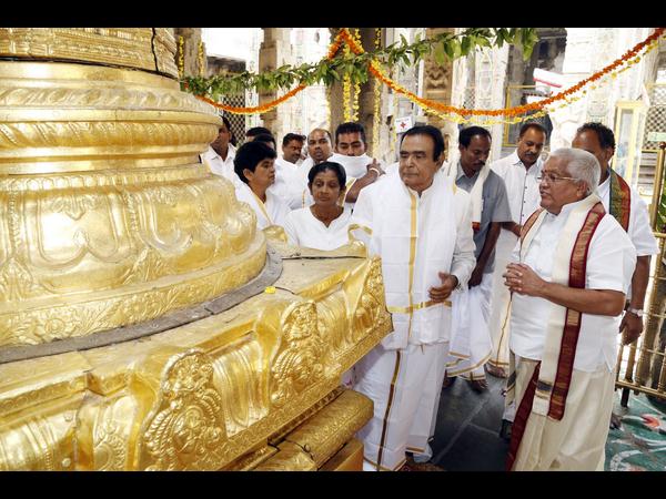  శ్రీవారి సేవలో లంక ప్రధాని జయరత్నే