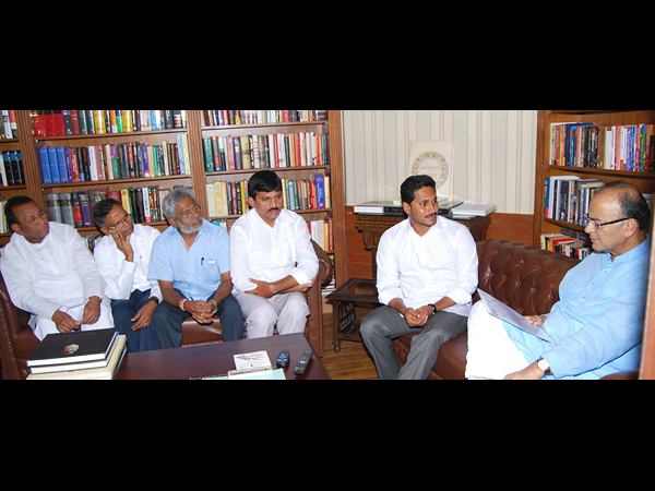 జగన్, జైట్లీ
