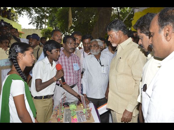 ఎన్టీఆర్ సుజల పథకాన్ని ప్రారంభించిన బాబు