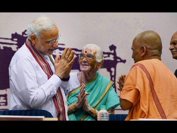  ఎక్‌నాథ్‌ రనడే శత జయంతి ఉత్సవాల్లో ప్రధాని నరేంద్రమోడీ