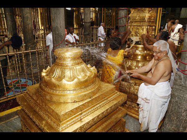 ఘనంగా కోయిల్‌ ఆళ్వార్‌ తిరుమంజనం