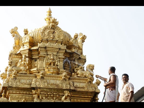 ఘనంగా కోయిల్‌ ఆళ్వార్‌ తిరుమంజనం
