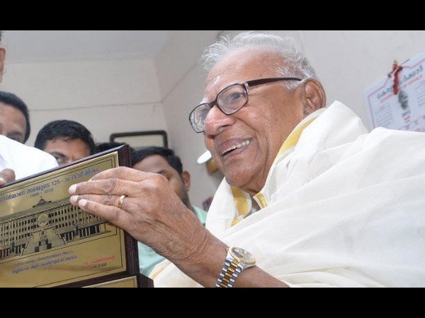 వందో ఏటలోకి కృష్ణయ్యర్‌, మోడీ శుభాకాంక్షలు