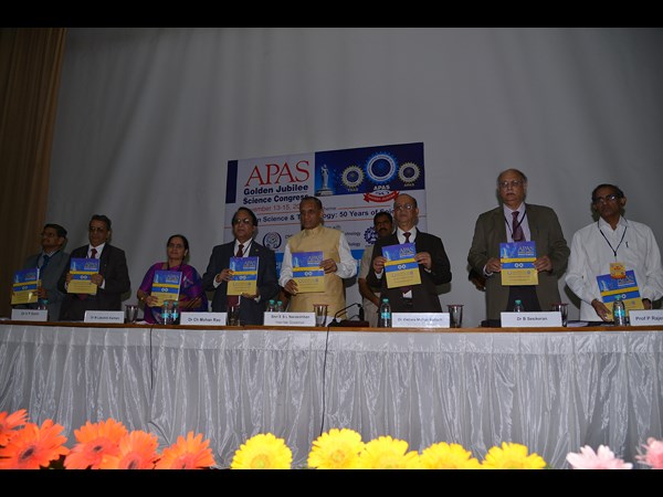 సైన్స్ అకాడమీ స్వర్ణోత్సవాల్లో గవర్నర్
