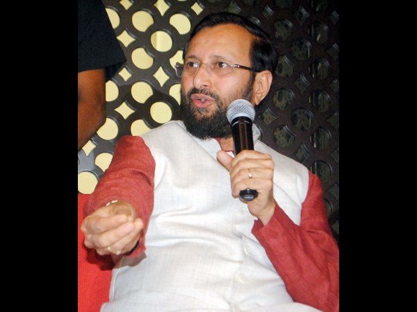 పర్యావరణం కోసం ఉపగ్రహ చిత్రాలు: మంత్రి జవదేకర్ 