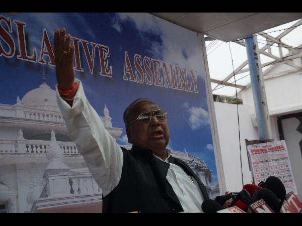 వి హనుమంత రావు