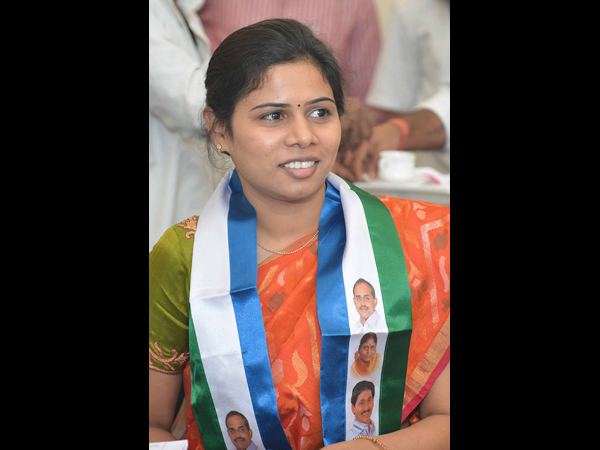  అఖిల ప్రియ