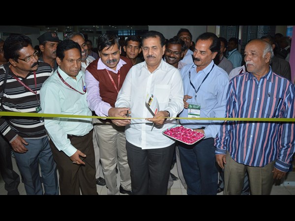 సమస్యలు అధిగమిస్తాం : వేణుగోపాలాచారి
