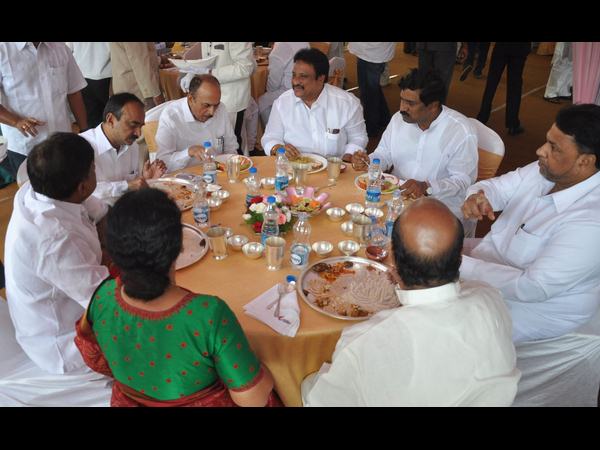  పౌర సన్మానం