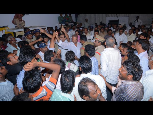  రాజధాని రగడ
